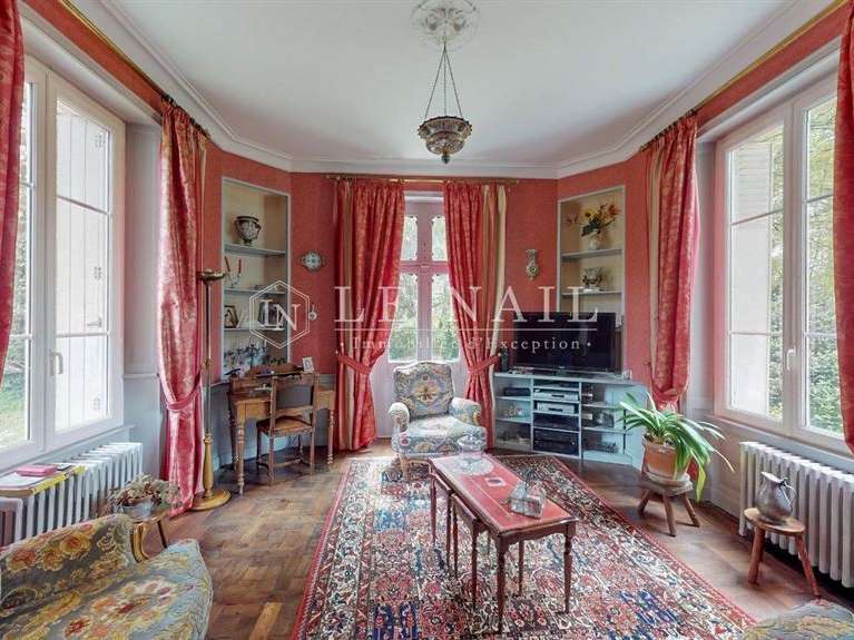 Château Bayeux - 10 chambres - 466m²