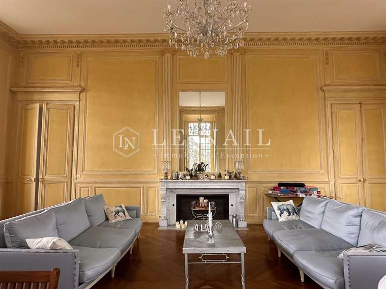 Château La Roche-sur-Yon - 7 chambres - 900m²