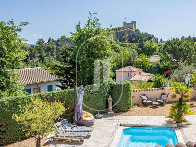 Maison Vaison-la-Romaine - 4 chambres - 243m²