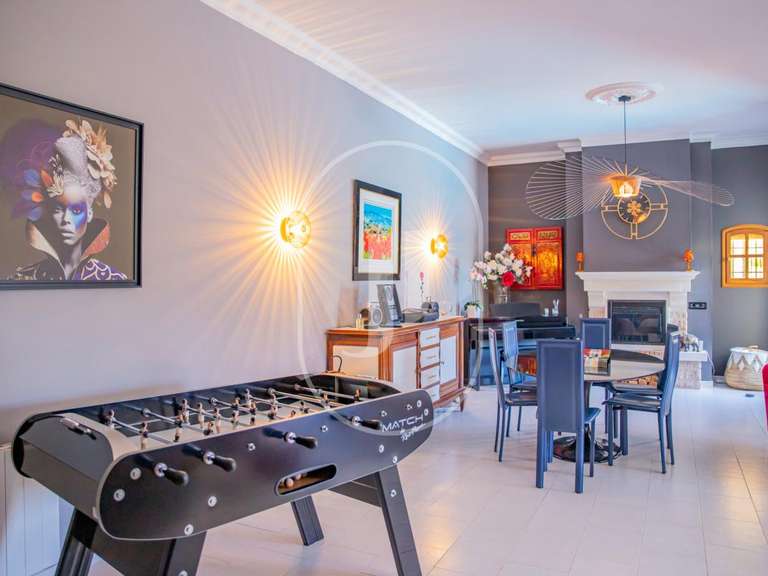 Maison Vaison-la-Romaine - 4 chambres - 243m²