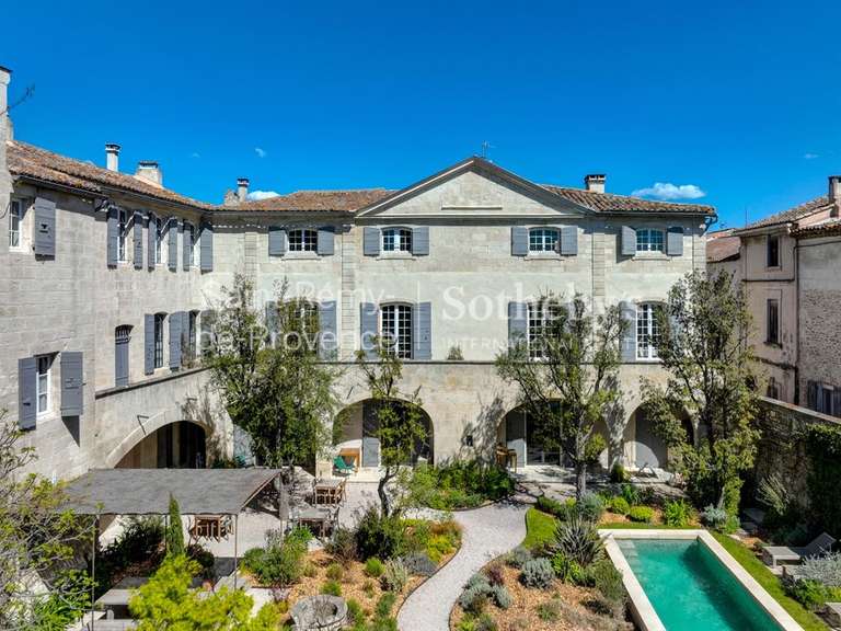 Mansion Saint-Rémy-de-Provence - 11 bedrooms - 1167m²