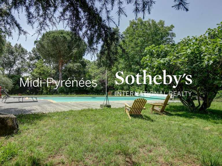 House Lherm - 11 bedrooms - 484m²