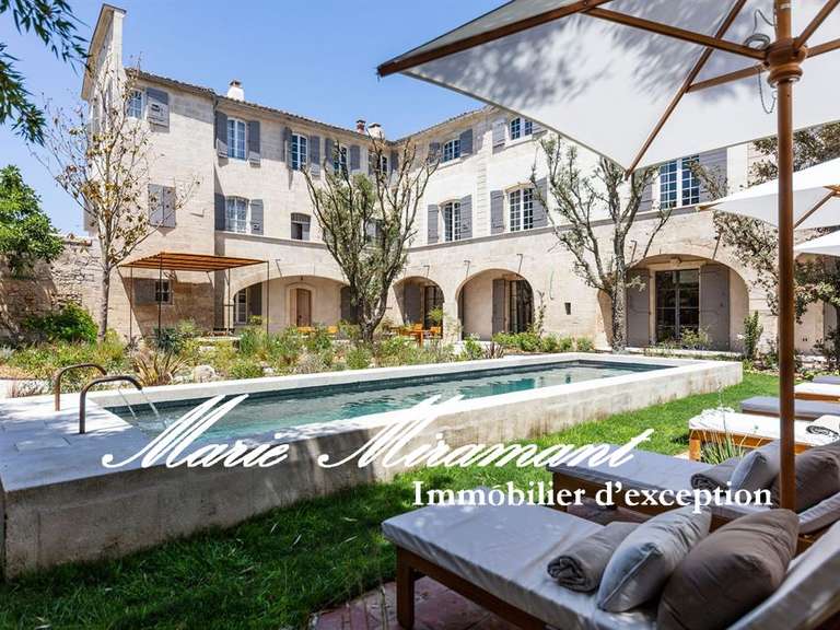 Hôtel particulier Avignon - 11 chambres - 1200m²