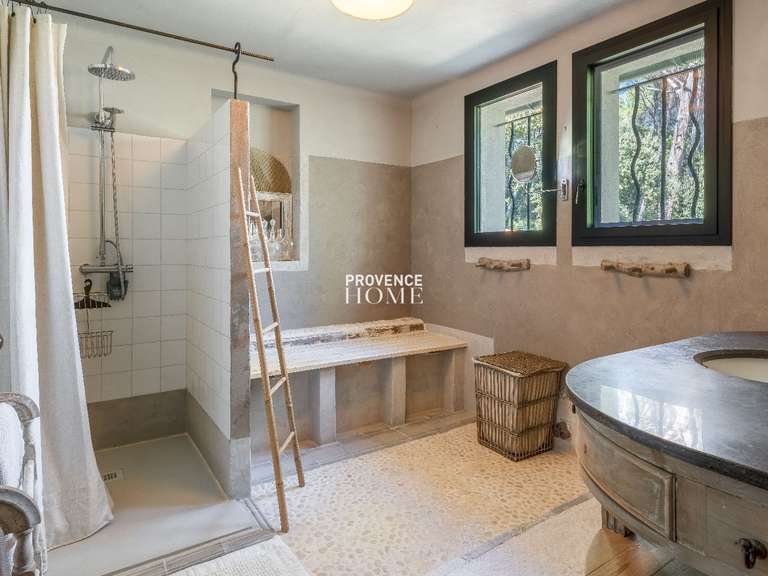 Propriété Oppède - 4 chambres - 177m²