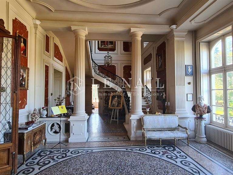 Château Angers - 18 chambres - 1500m²