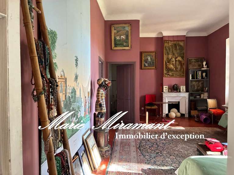 Maison L'Isle-sur-la-Sorgue - 5 chambres - 325m²