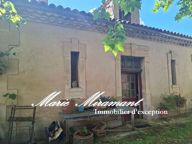 Maison L'Isle-sur-la-Sorgue - 5 chambres - 325m²