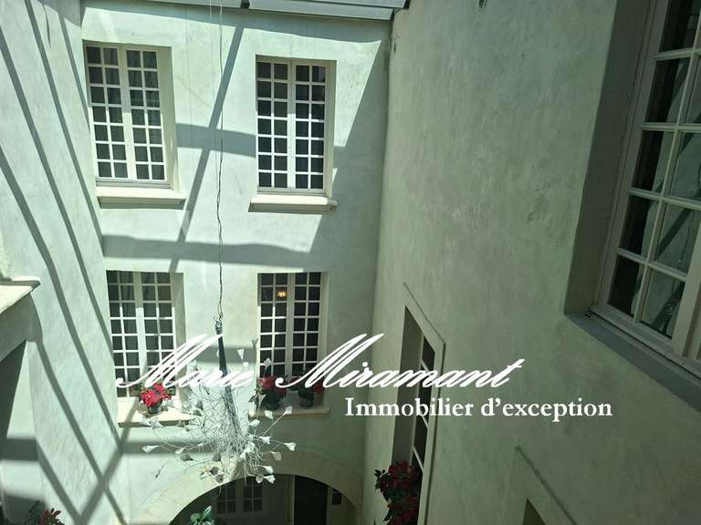 Hôtel particulier Vaison-la-Romaine - 7 chambres - 660m²