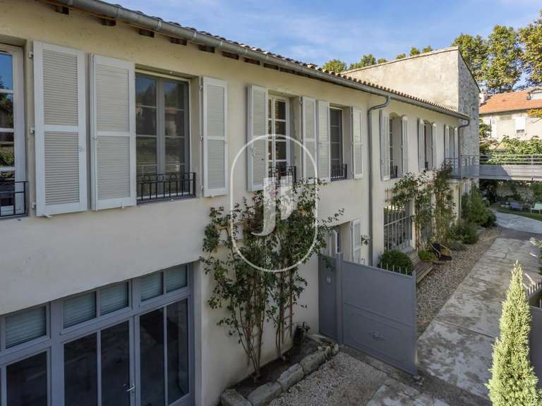 Maison Avignon - 9 chambres - 450m²
