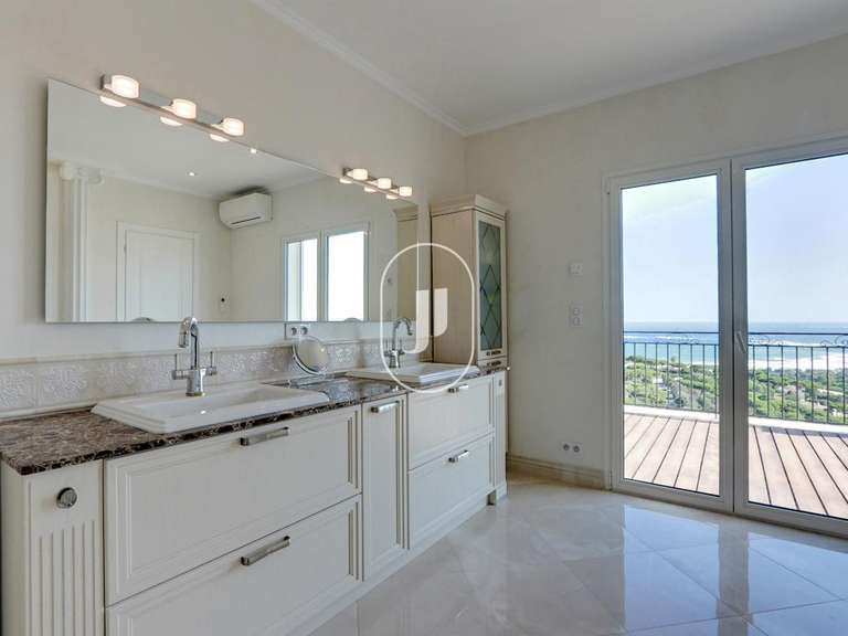 Propriété avec Vue sur mer Sainte-Maxime - 7 chambres - 483m²
