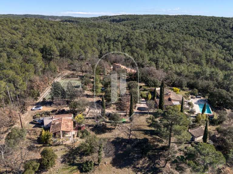 Propriété Entrecasteaux - 5 chambres - 330m²