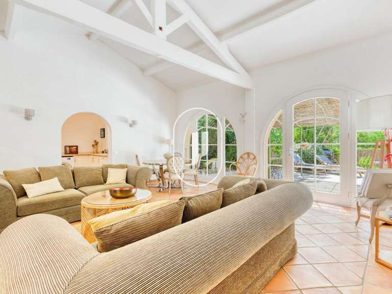 Propriété Grimaud - 5 chambres - 318m²