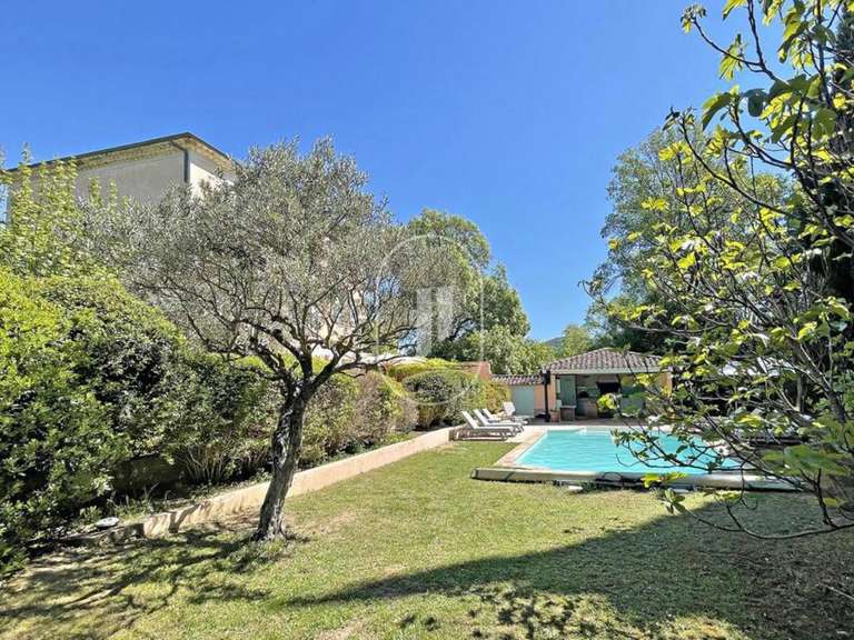 Maison Salernes - 7 chambres - 223m²