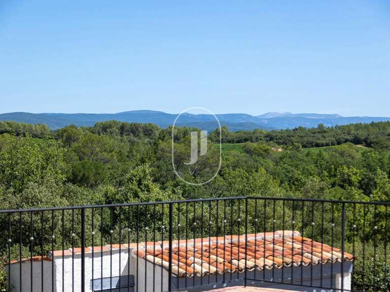Propriété Taradeau - 6 chambres - 340m²