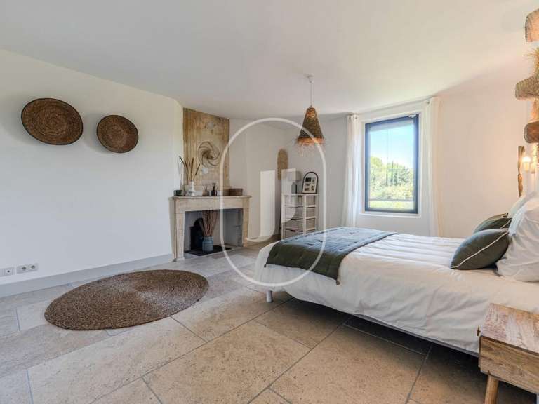 Maison Mouriès - 5 chambres - 260m²