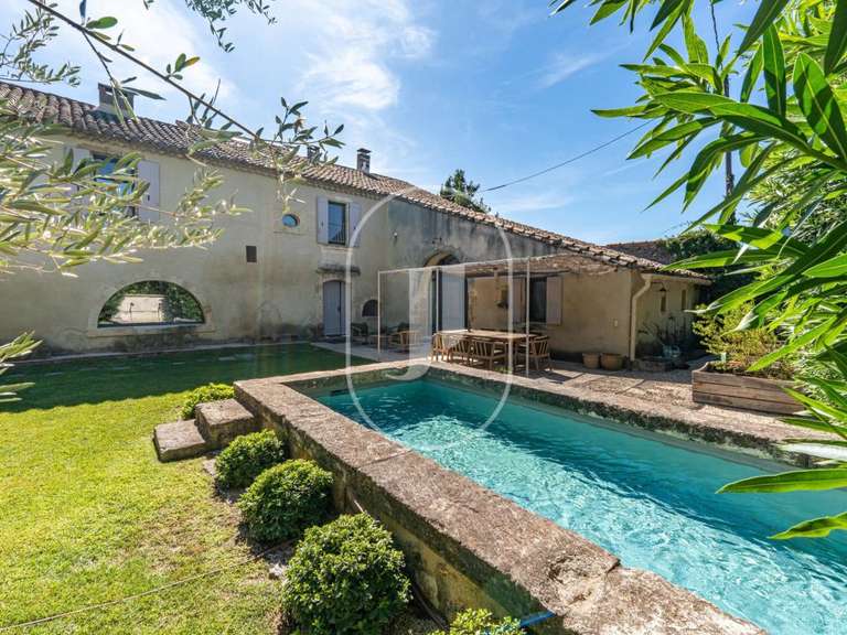 Maison Mouriès - 5 chambres - 260m²