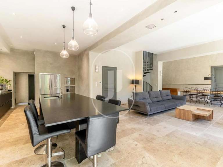 Maison Carpentras - 10 chambres - 506m²