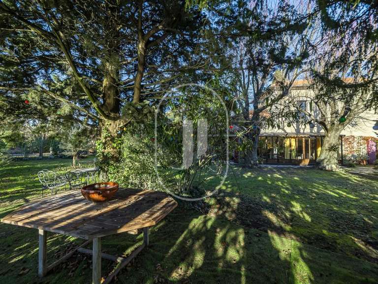 Maison L'Isle-sur-la-Sorgue - 3 chambres - 140m²