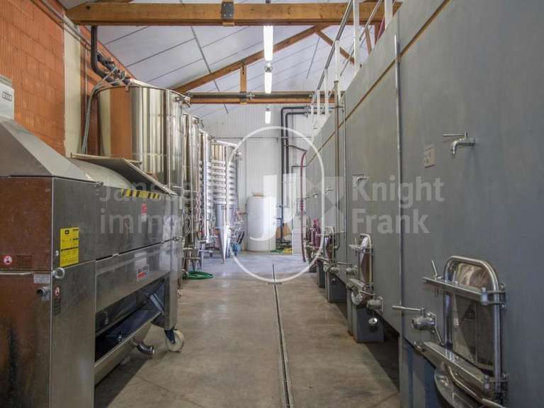 Domaine viticole Vinsobres - 10 chambres - 575m²