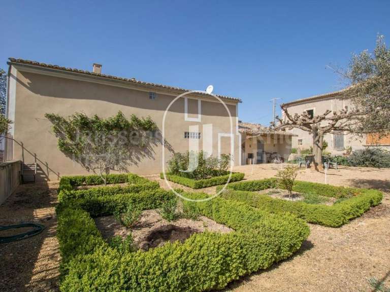 Domaine viticole Vinsobres - 10 chambres - 575m²