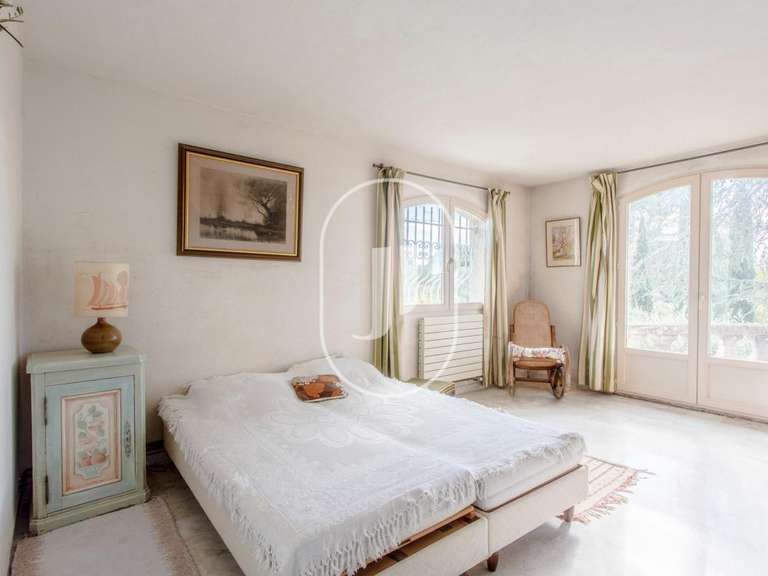 House Uzès - 5 bedrooms - 401m²