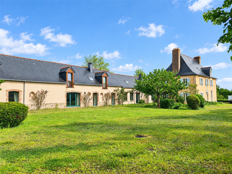 Manor Craon - 10 bedrooms - 540m²