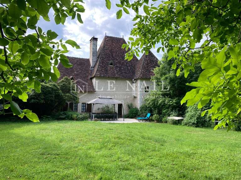 Manor Azay-le-Ferron - 4 bedrooms - 180m²