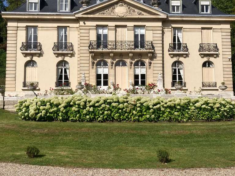Château Saint-Pierre-du-Vauvray - 11 chambres - 900m²