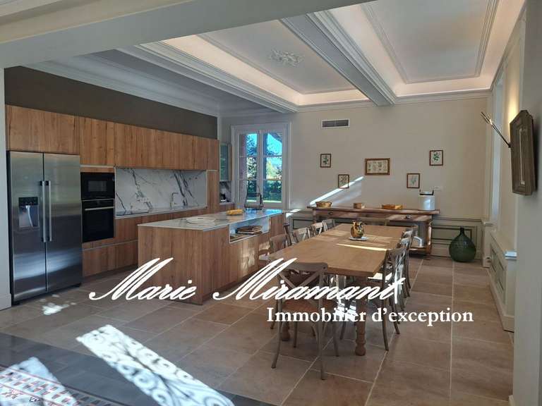 Maison Avignon - 5 chambres - 320m²