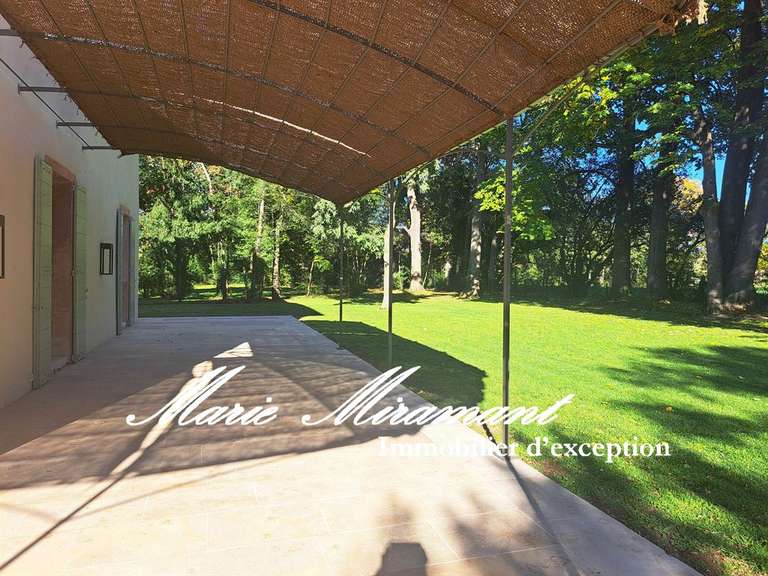 Maison Avignon - 5 chambres - 320m²
