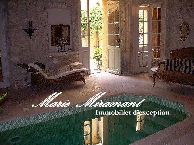 Hôtel particulier Avignon - 8 chambres - 584m²