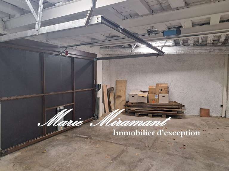 Hôtel particulier Avignon - 8 chambres - 584m²
