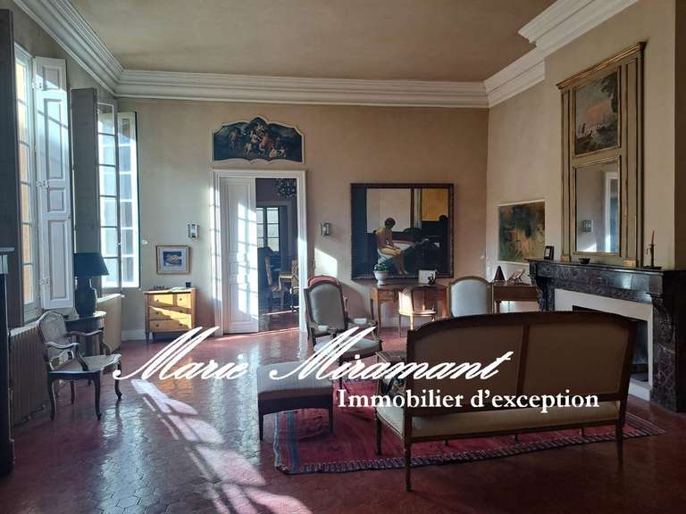 Hôtel particulier Avignon - 8 chambres - 584m²
