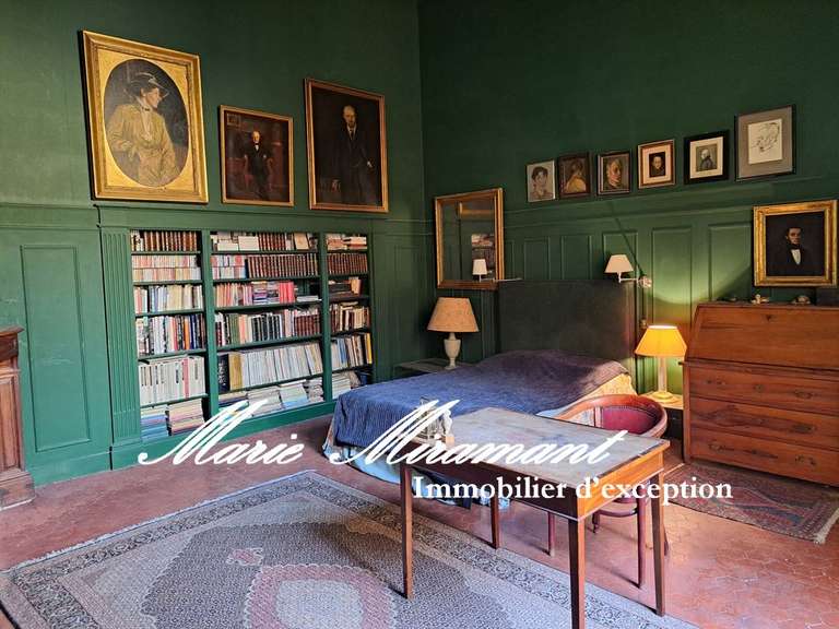 Hôtel particulier Avignon - 8 chambres - 584m²