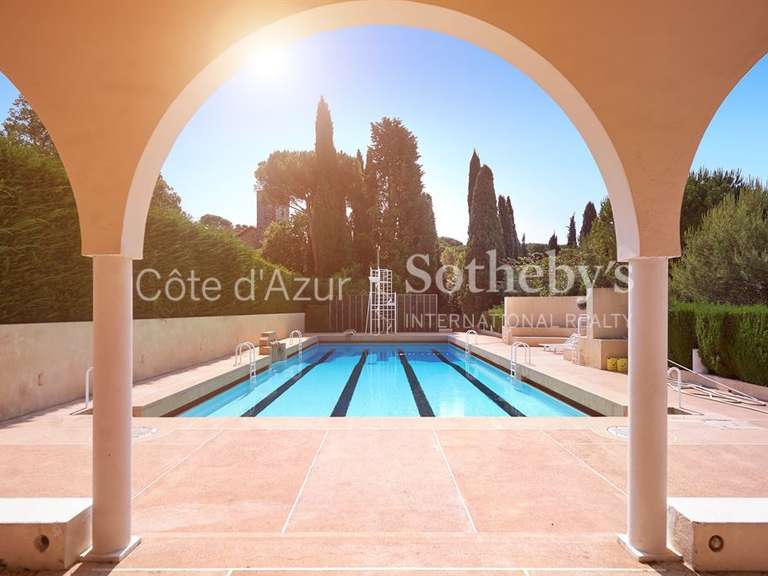 Château Biot - 2851m²
