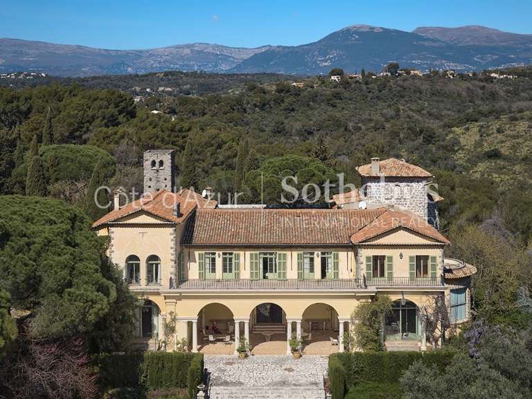 Château Biot - 2851m²