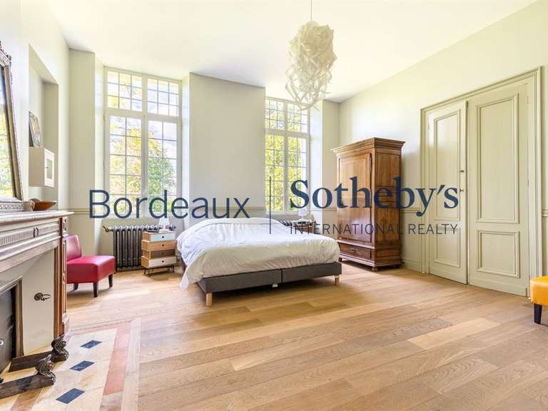 Castle Bordeaux - 5 bedrooms - 420m²