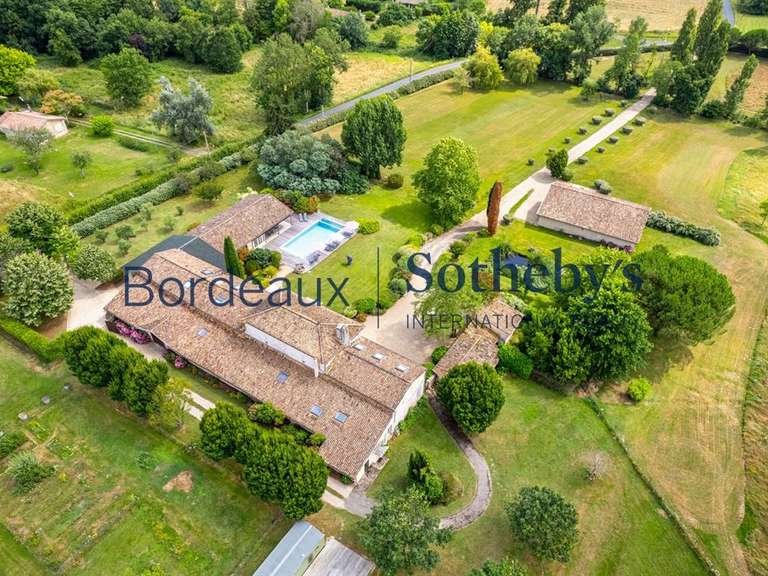 Château Bordeaux - 11 chambres - 900m²