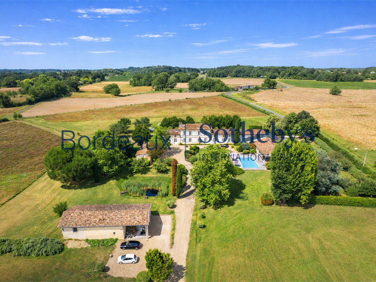 Château Bordeaux - 11 chambres - 900m²