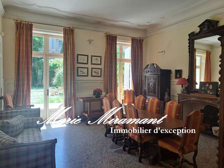 Hôtel particulier Avignon - 7 chambres - 600m²