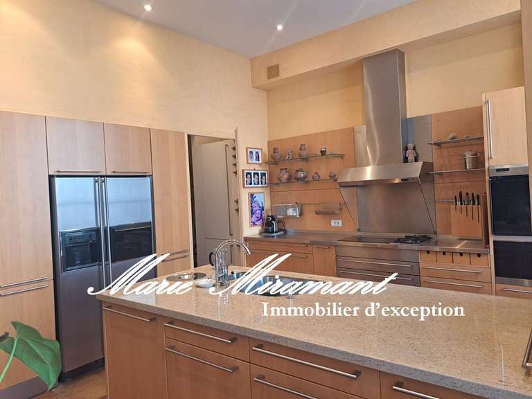 Hôtel particulier Avignon - 7 chambres - 600m²