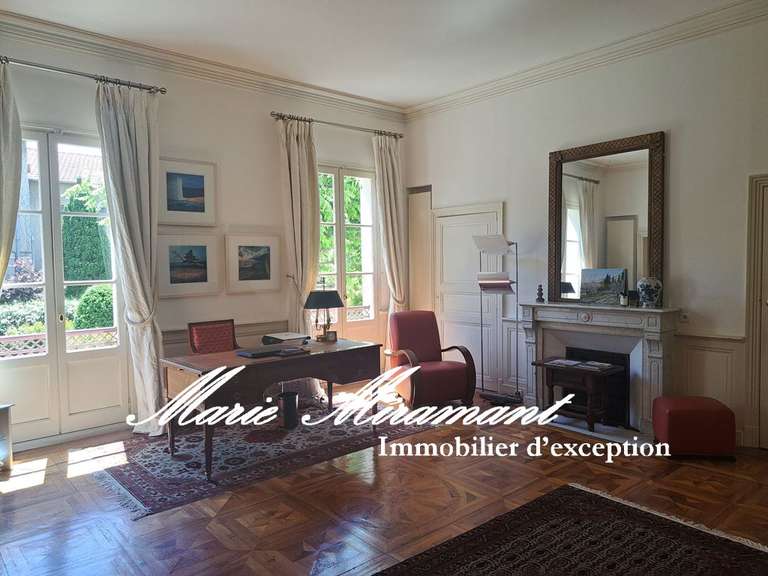 Hôtel particulier Avignon - 7 chambres - 600m²