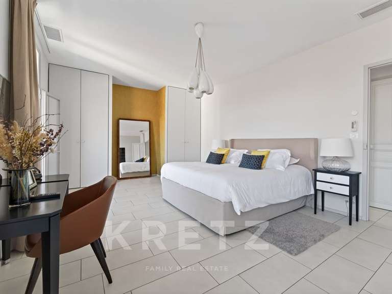 Hôtel particulier Nîmes - 7 chambres - 435m²