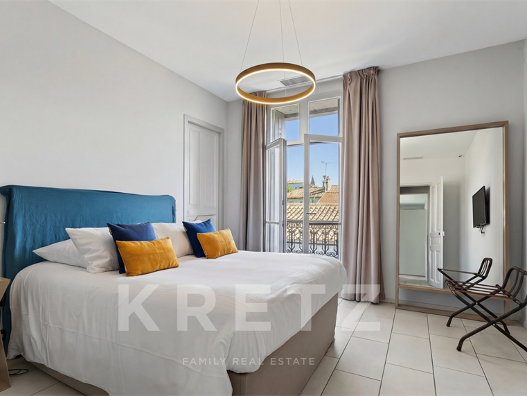 Hôtel particulier Nîmes - 7 chambres - 435m²