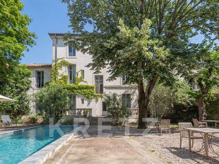 Hôtel particulier Nîmes - 7 chambres - 435m²