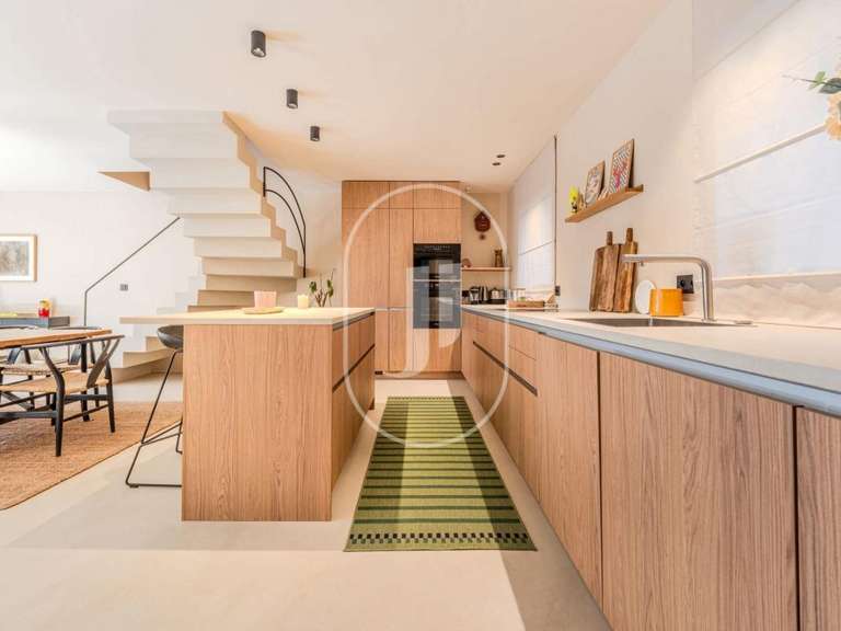 Maison Eyragues - 4 chambres - 120m²