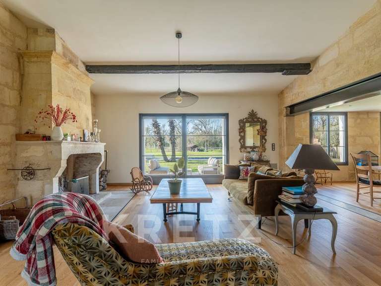 Maison Libourne - 7 chambres - 605m²