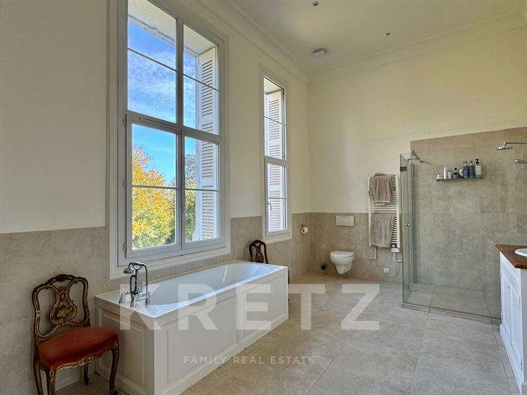 Castle Esvres - 37 bedrooms - 1526m²