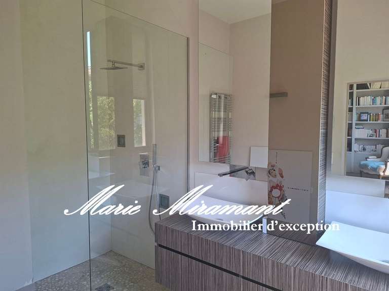 Maison Avignon - 4 chambres - 210m²