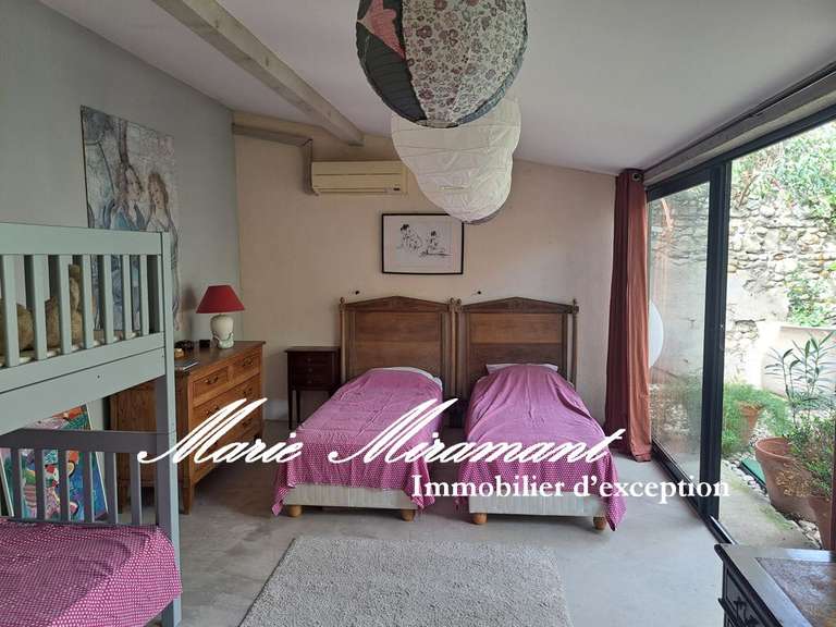 Maison Avignon - 4 chambres - 210m²